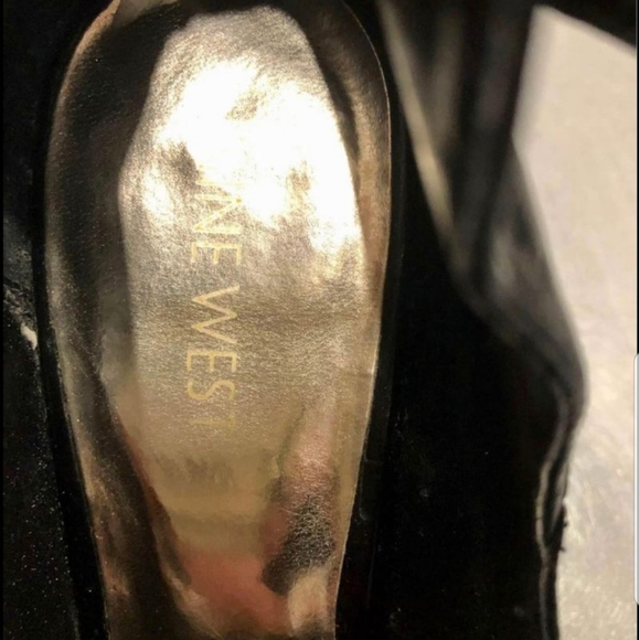 Shoes - Picture 3 of 3